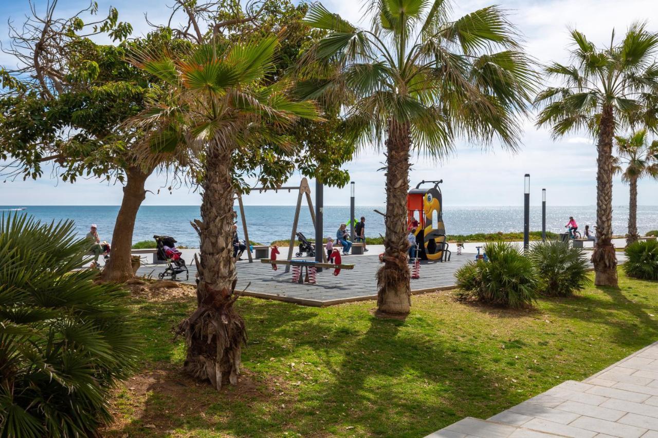 Petite Charming By Fidalsa Lägenhet Torrevieja Exteriör bild